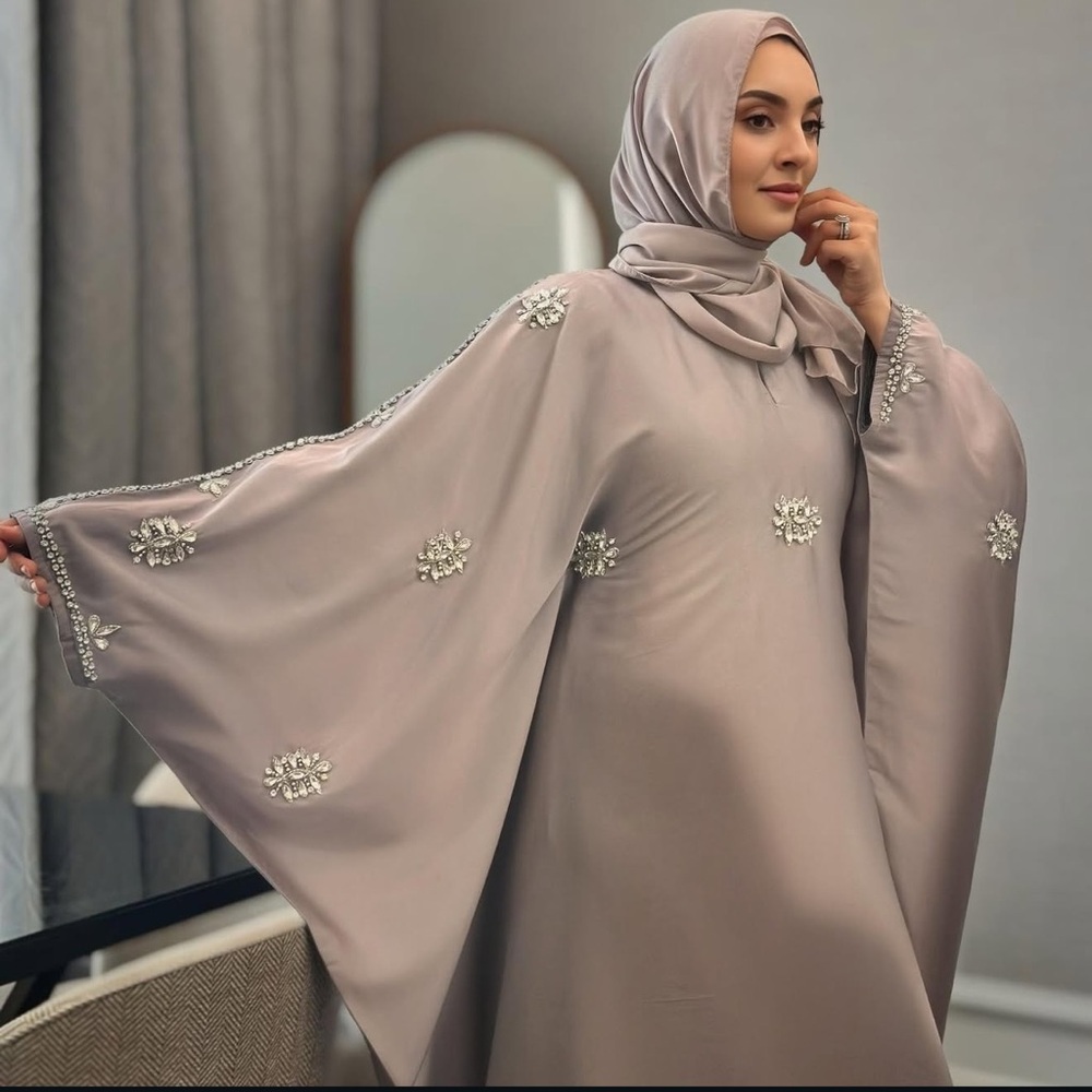 Butterfly Abaya – Iridescent Lilac Satin with Crystal Embellishments